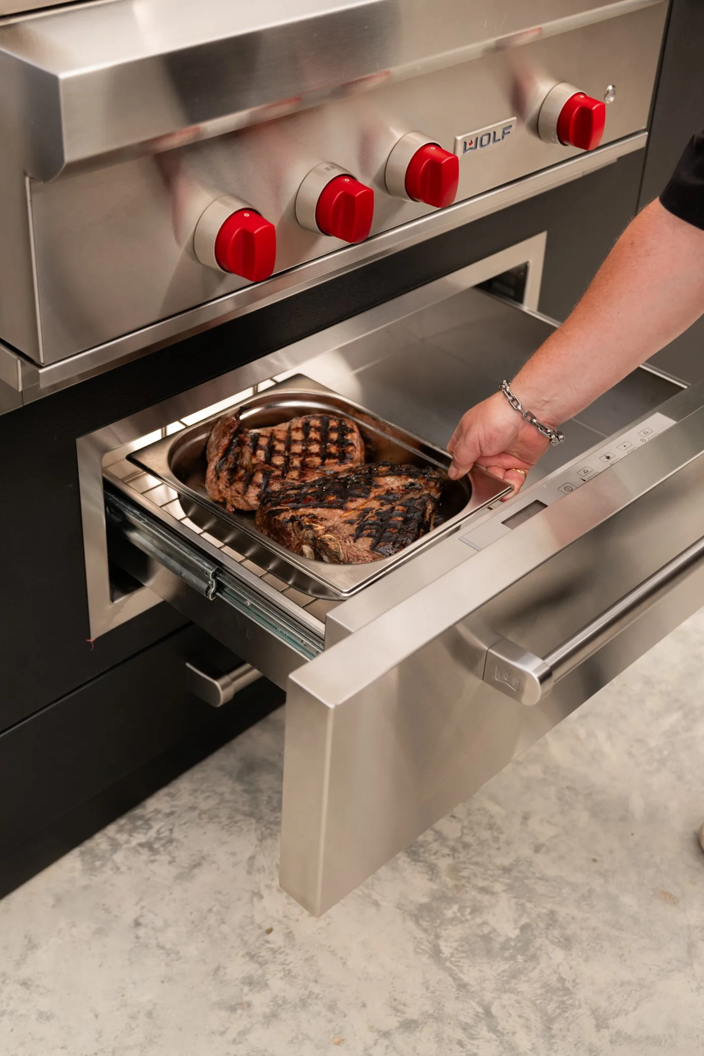 wolf-bbq-outdoor-kitchen-display-handmade-kitchen-company-essex (132)